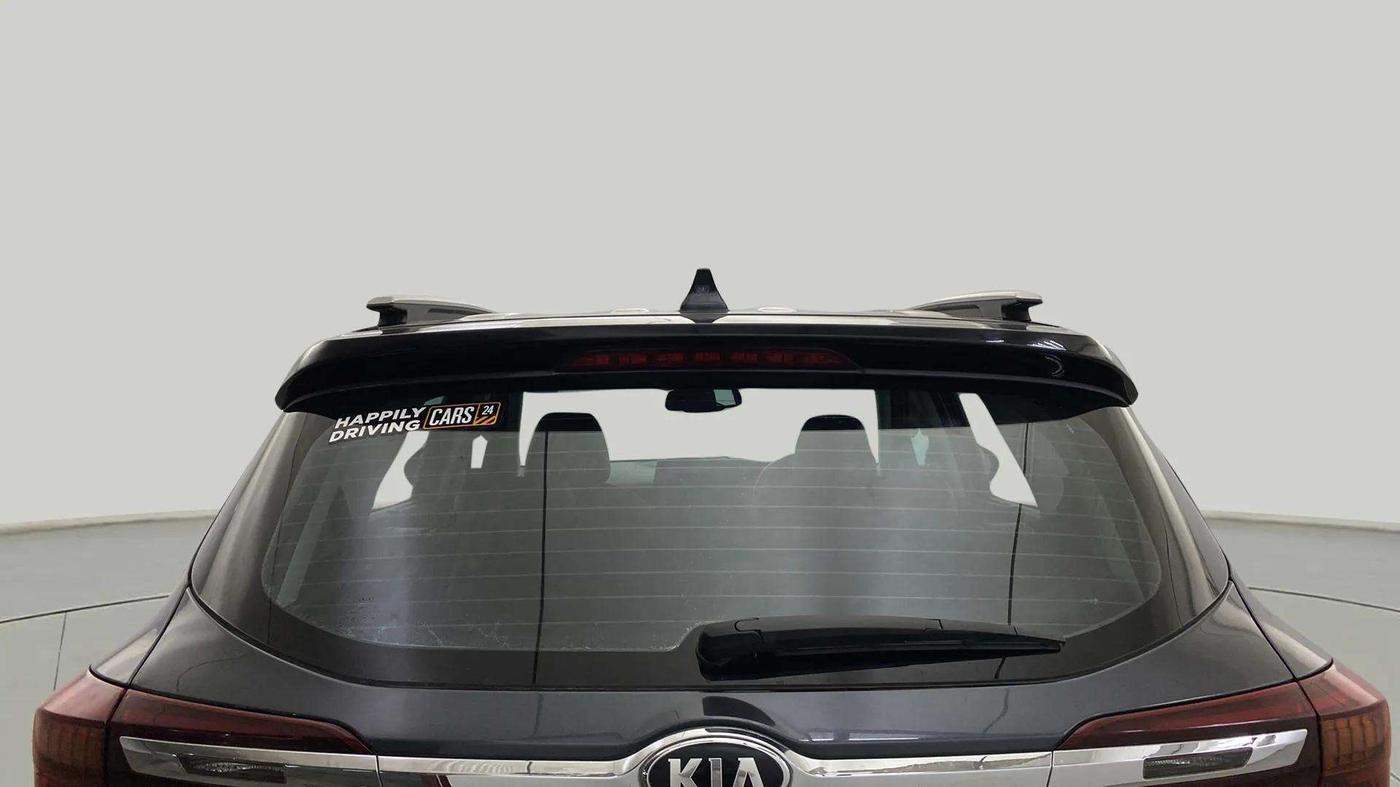 2020 KIA SELTOS GTX PLUS AT 1.5 DIESEL, Diesel, Automatic, 73,072 km, Rear Windshield