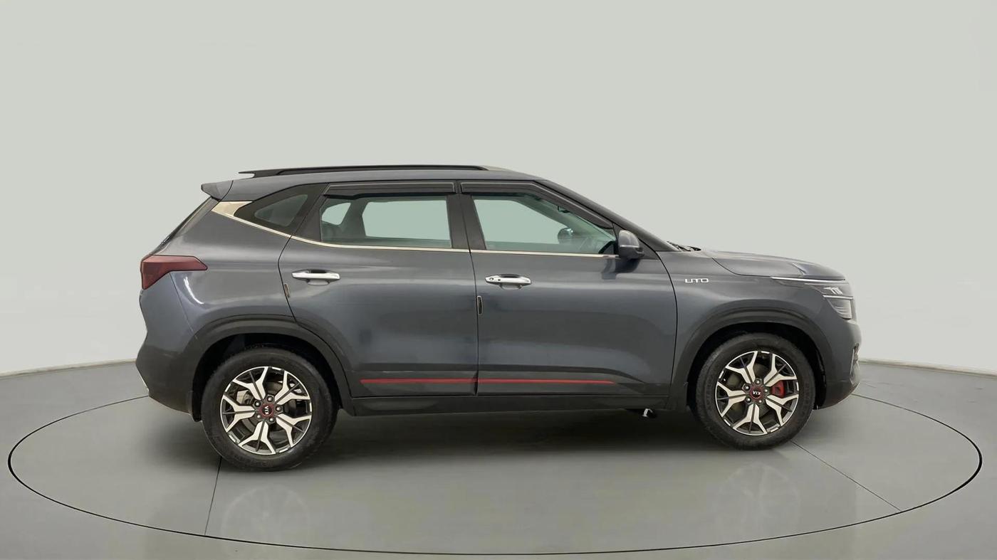 2020 KIA SELTOS GTX PLUS AT 1.5 DIESEL, Diesel, Automatic, 73,072 km, Right Side View