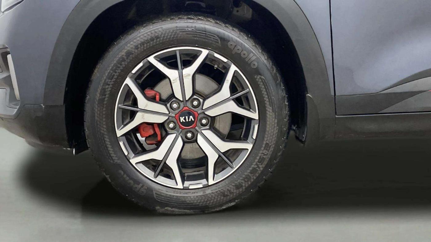 2020 KIA SELTOS GTX PLUS AT 1.5 DIESEL, Diesel, Automatic, 73,072 km, Left Front Wheel