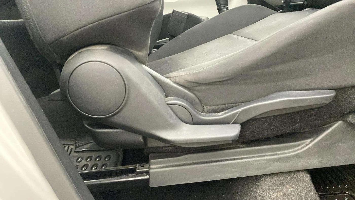 2018 Maruti IGNIS ALPHA 1.2, Petrol, Manual, 40,517 km, Driver Side Adjustment Panel