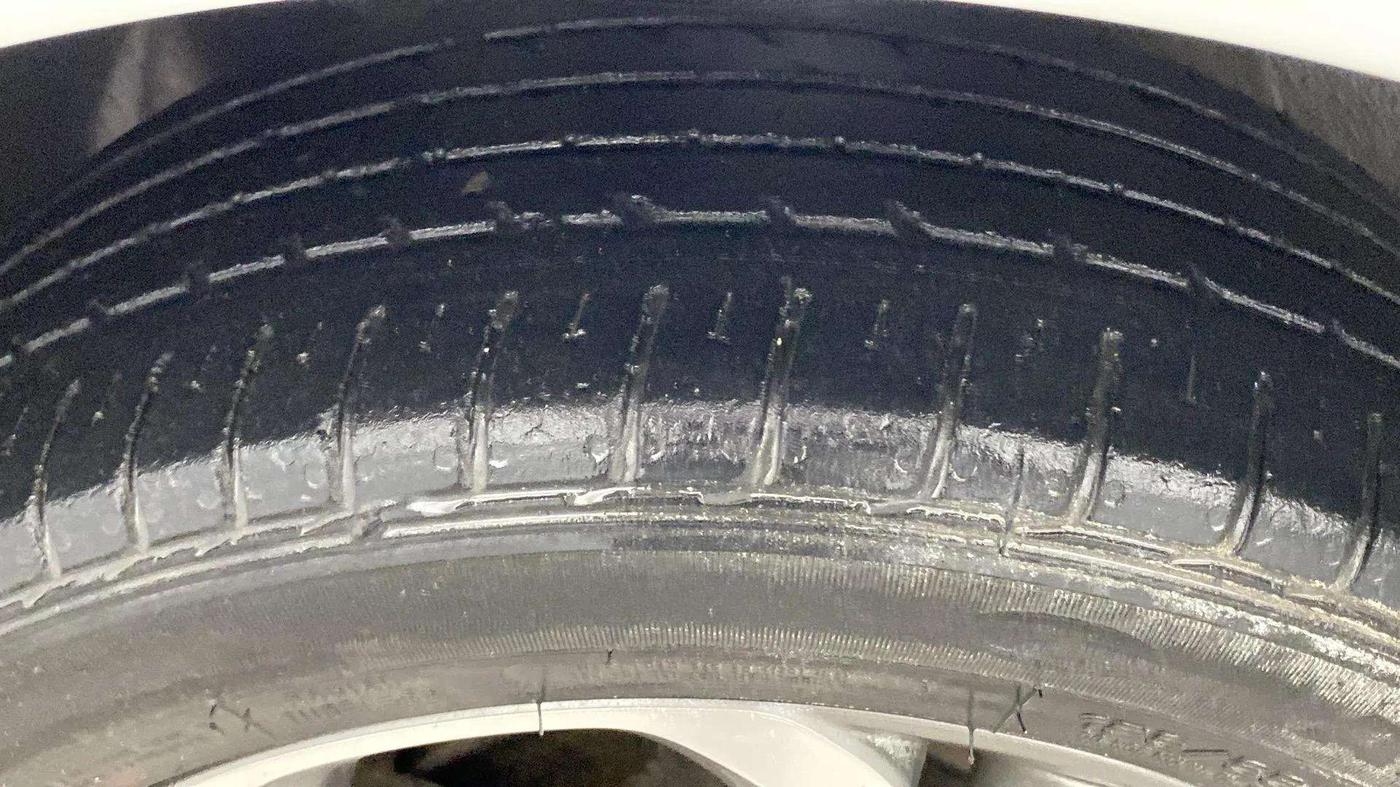 2019 Hyundai Elite i20 ASTA 1.2 (O), Petrol, Manual, 50,629 km, Left Rear Tyre Tread