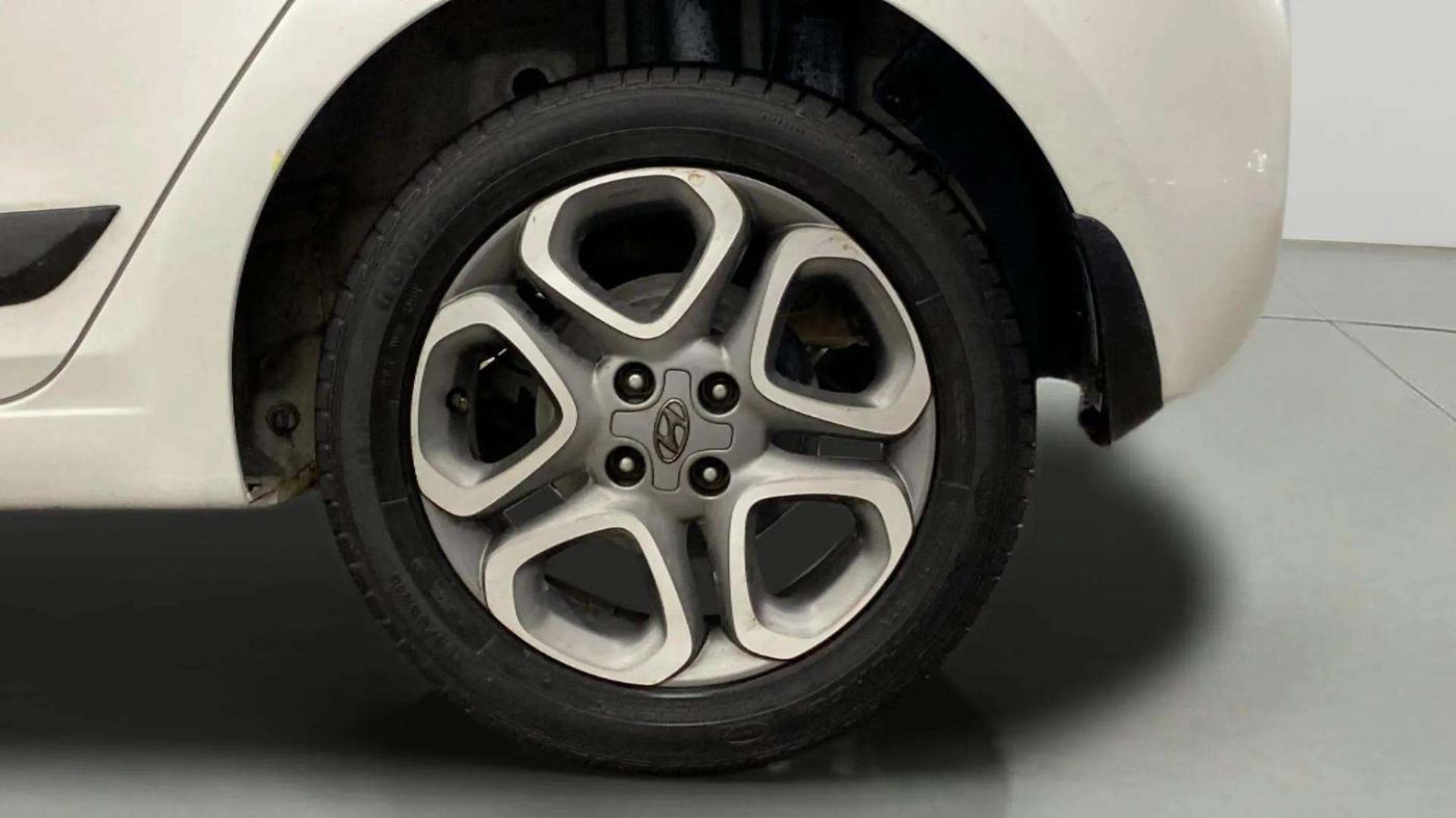 2019 Hyundai Elite i20 ASTA 1.2 (O), Petrol, Manual, 50,629 km, Left Rear Wheel