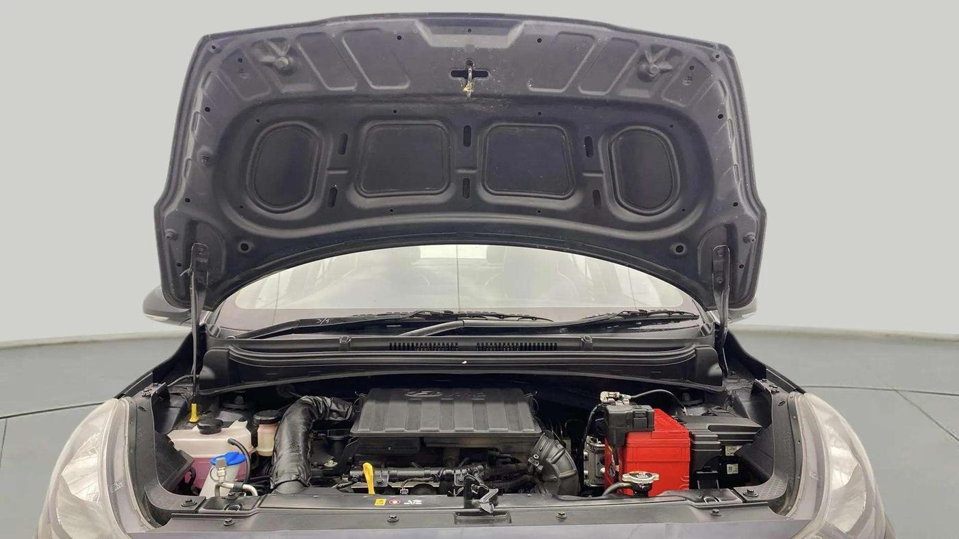 2023 Hyundai AURA SX 1.2, Petrol, Manual, 16,250 km, Open Bonet