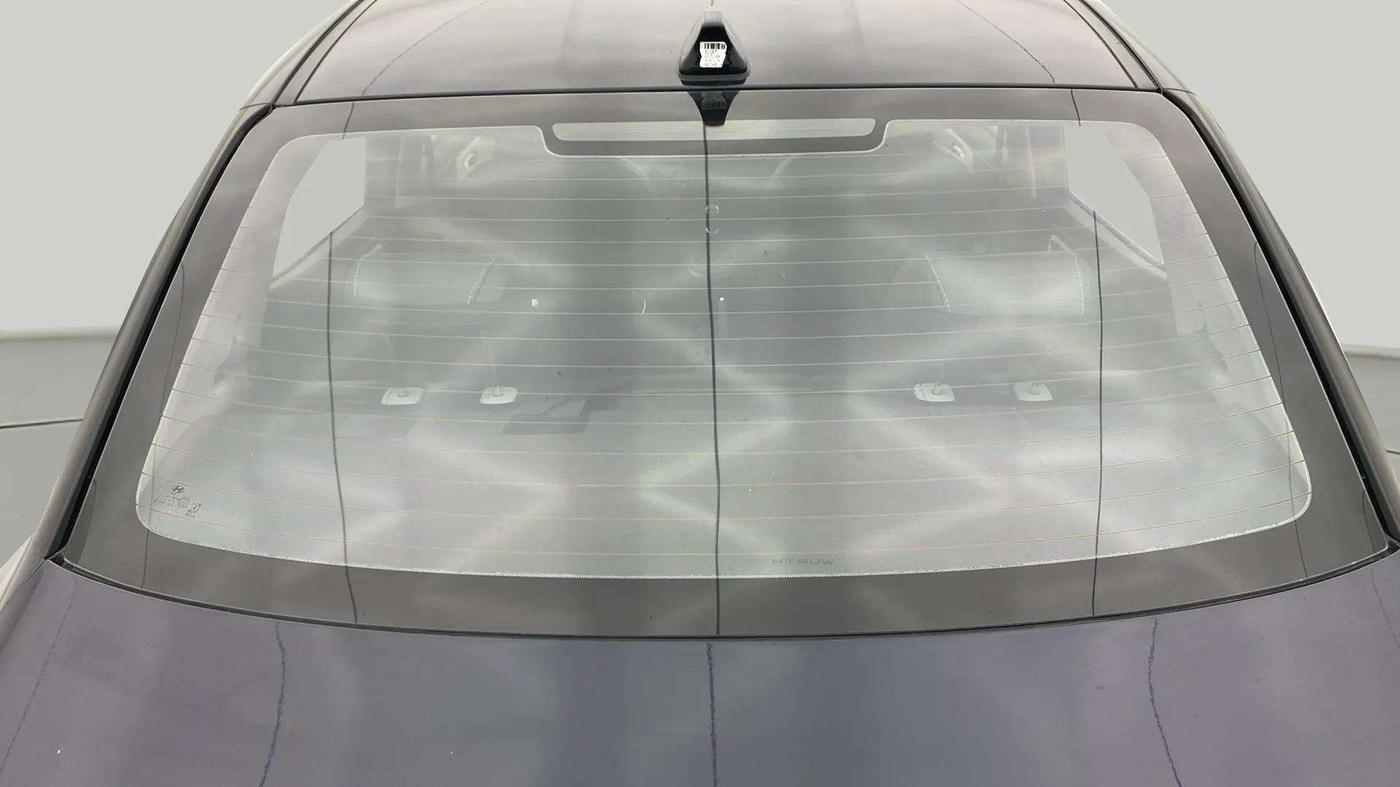 2023 Hyundai AURA SX 1.2, Petrol, Manual, 16,250 km, Rear Windshield