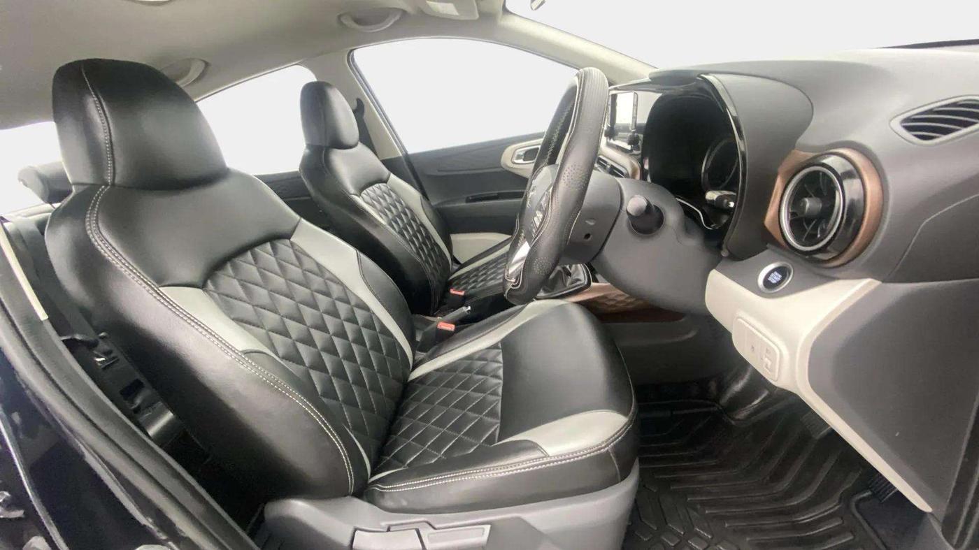2023 Hyundai AURA SX 1.2, Petrol, Manual, 16,250 km, Right Side Front Door Cabin