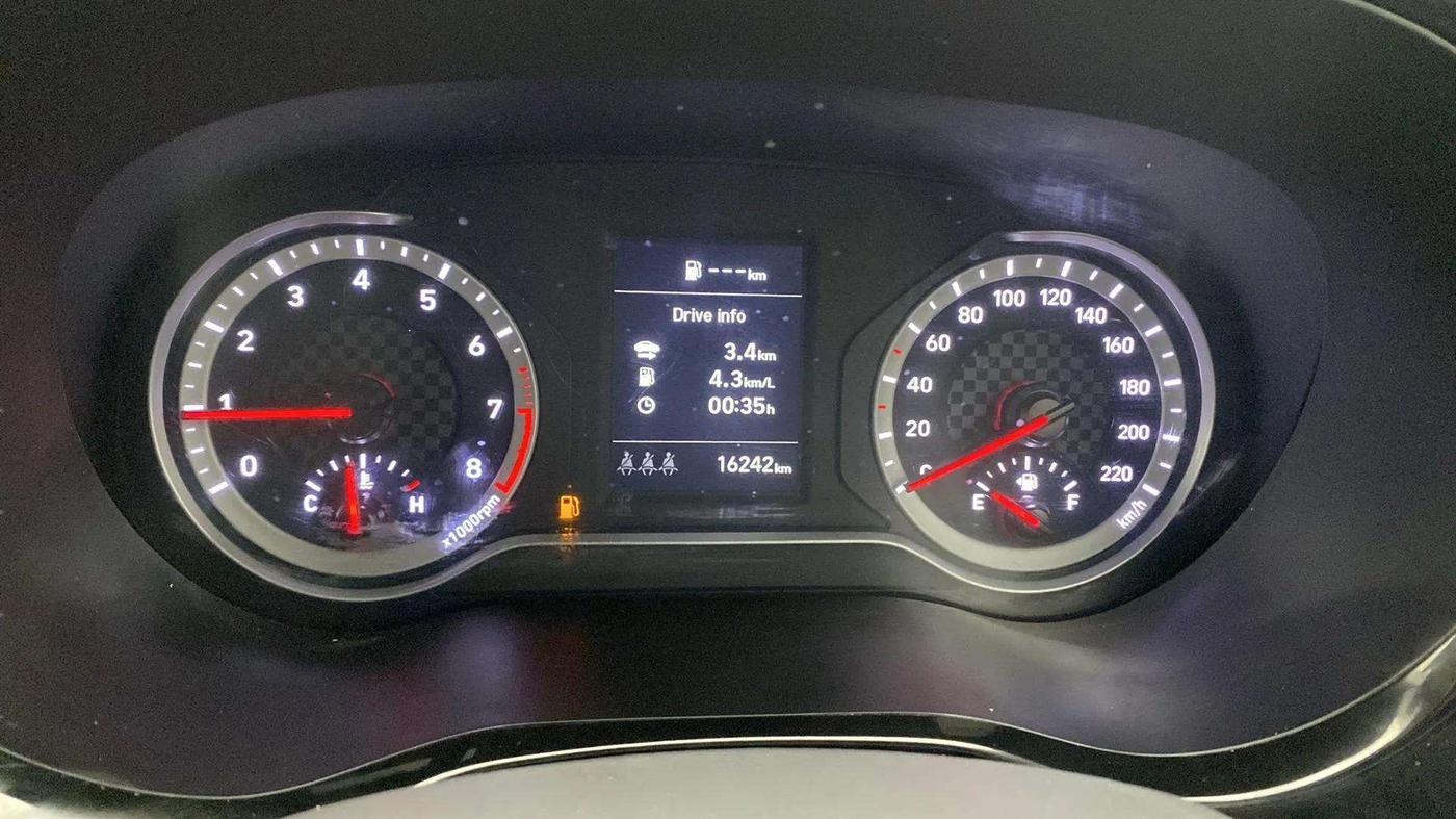 2023 Hyundai AURA SX 1.2, Petrol, Manual, 16,250 km, Odometer Image
