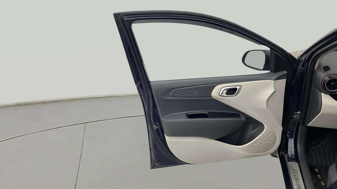 2023 Hyundai AURA SX 1.2, Petrol, Manual, 16,250 km, LHS Front Door