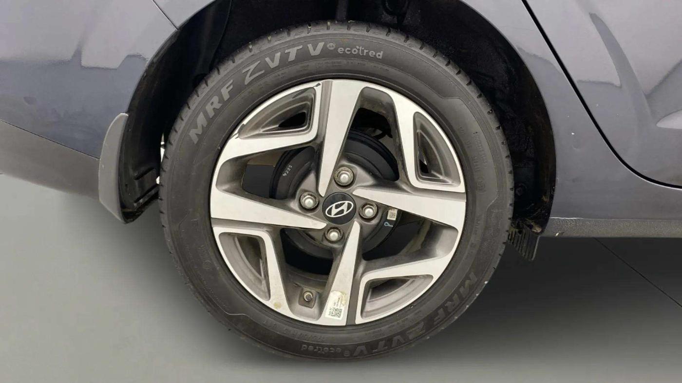 2023 Hyundai AURA SX 1.2, Petrol, Manual, 16,250 km, Right Rear Wheel