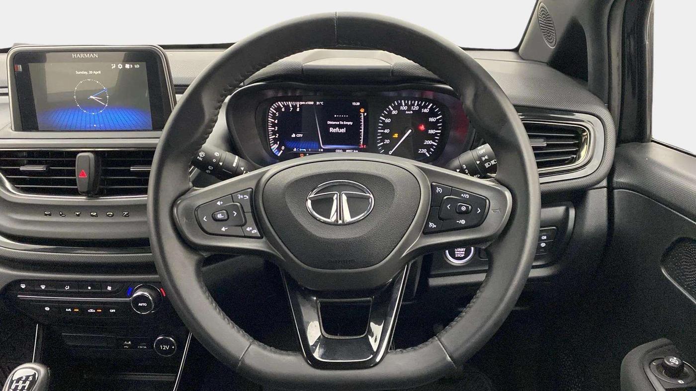 2023 Tata ALTROZ XZ Plus (S) Dark Edition, Petrol, Manual, 9,171 km, Steering Wheel Close Up
