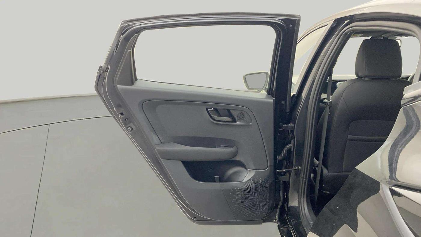 2023 Tata ALTROZ XZ Plus (S) Dark Edition, Petrol, Manual, 9,171 km, LHS Rear Door