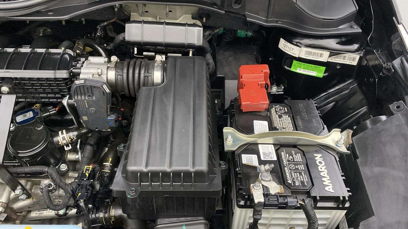 2023 Tata ALTROZ XZ Plus (S) Dark Edition, Petrol, Manual, 9,171 km, Engine View - Left