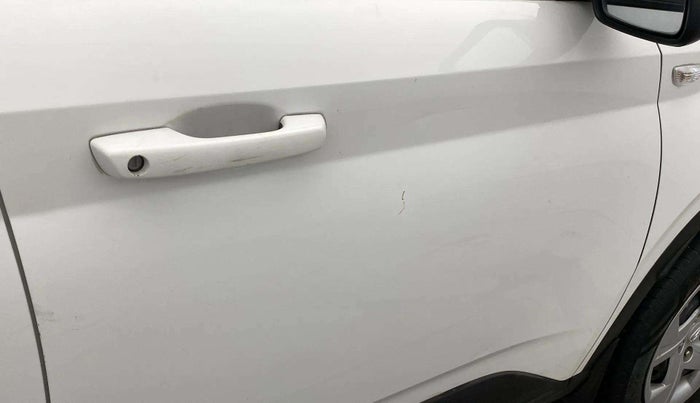 2021 Hyundai VENUE S 1.2, Petrol, Manual, 29,734 km, Driver-side door - Paint minor damage