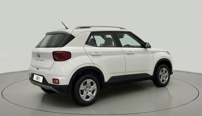 2021 Hyundai VENUE S 1.2, Petrol, Manual, 29,734 km, Right Back Diagonal