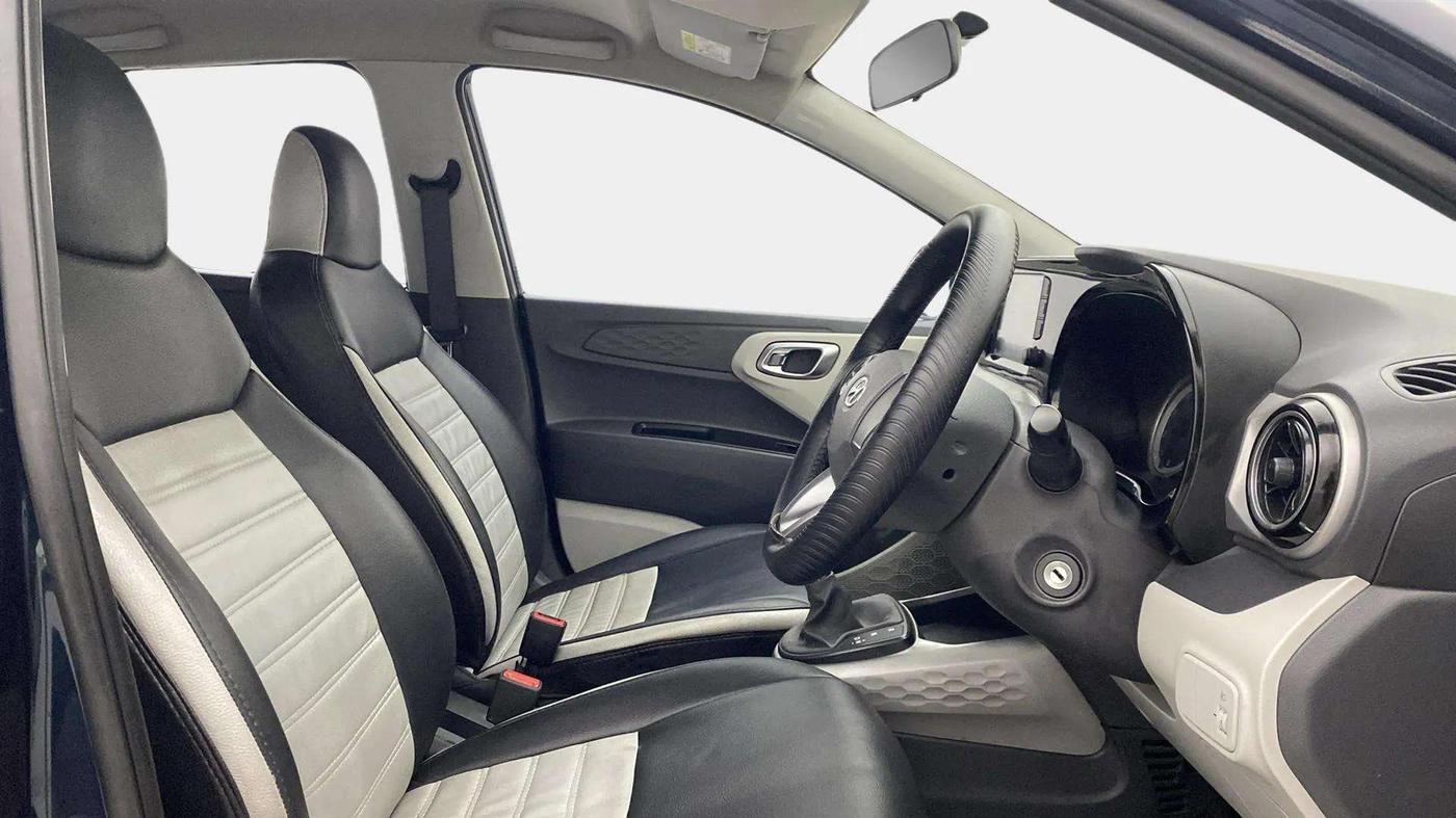 2021 Hyundai GRAND I10 NIOS SPORTZ AMT 1.2 KAPPA VTVT, Petrol, Automatic, 27,050 km, Right Side Front Door Cabin
