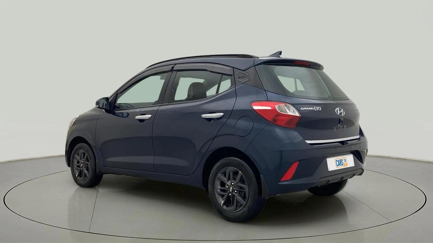 2021 Hyundai GRAND I10 NIOS SPORTZ AMT 1.2 KAPPA VTVT, Petrol, Automatic, 27,050 km, Left Back Diagonal