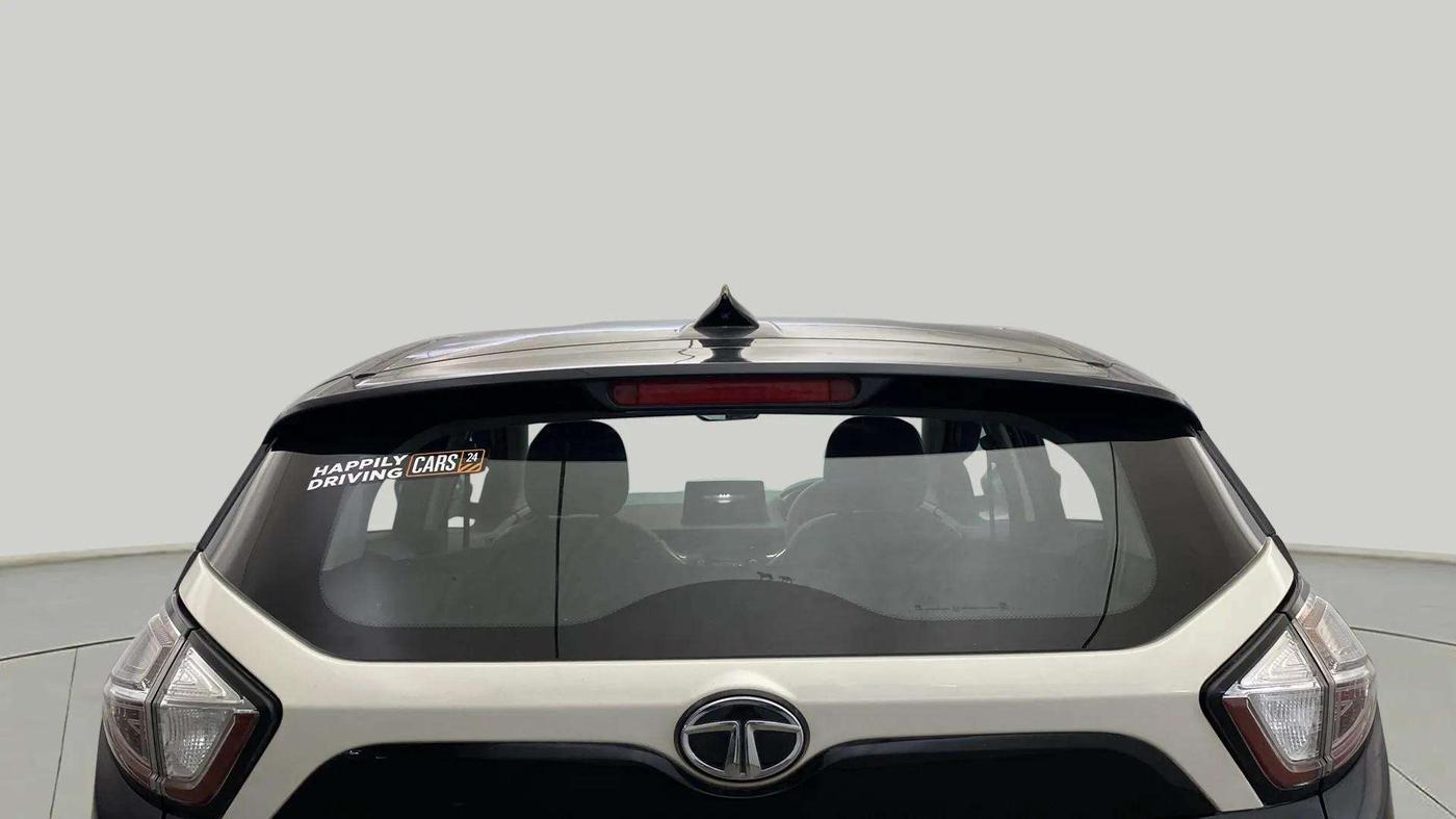 2019 Tata NEXON XM PETROL, Petrol, Manual, 62,311 km, Rear Windshield
