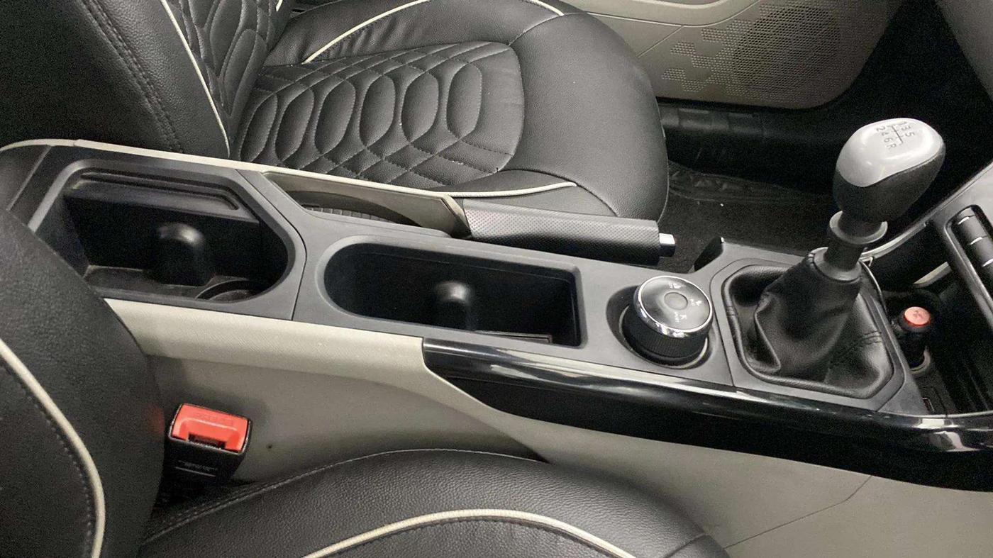 2019 Tata NEXON XM PETROL, Petrol, Manual, 62,311 km, Gear Lever