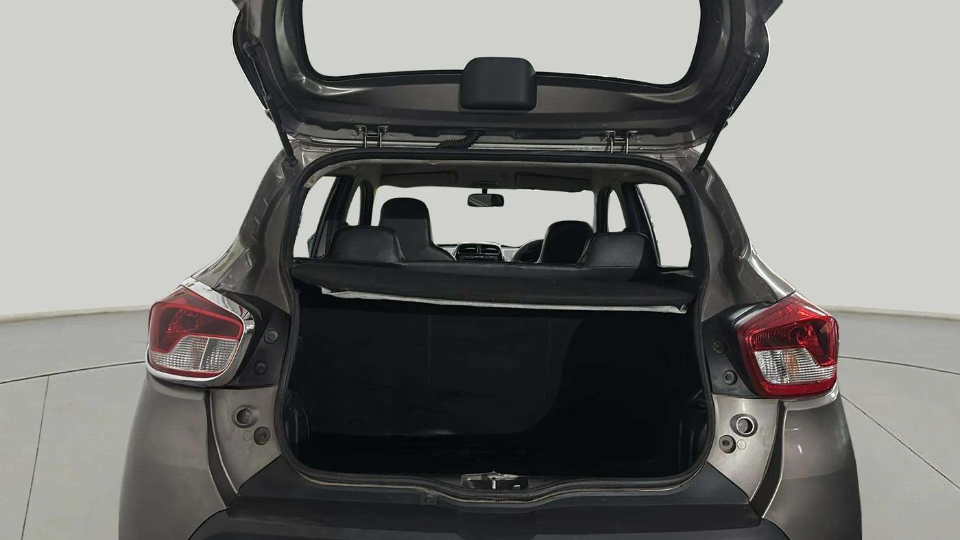 2019 Renault Kwid RXT 1.0 (O), Petrol, Manual, 36,050 km, Boot Inside