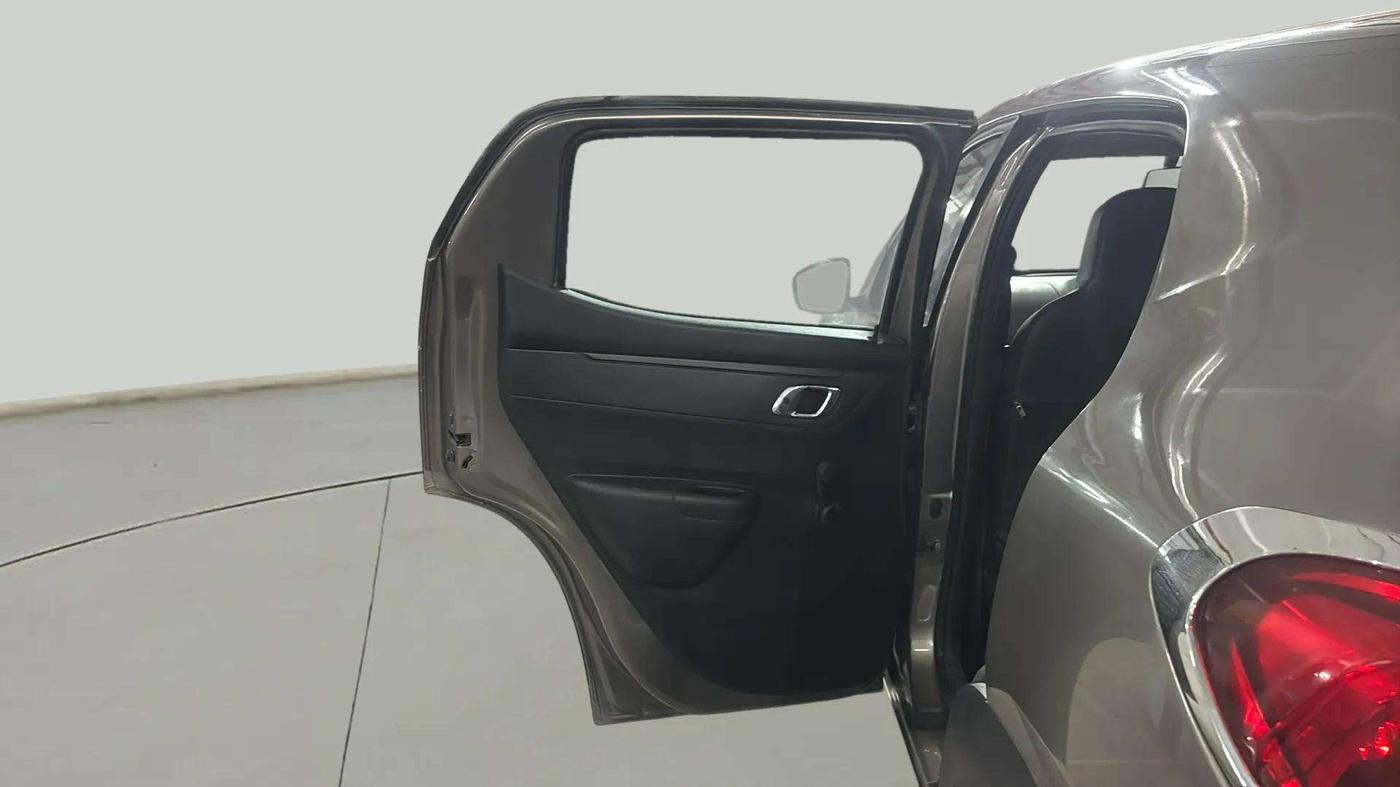 2019 Renault Kwid RXT 1.0 (O), Petrol, Manual, 36,050 km, LHS Rear Door