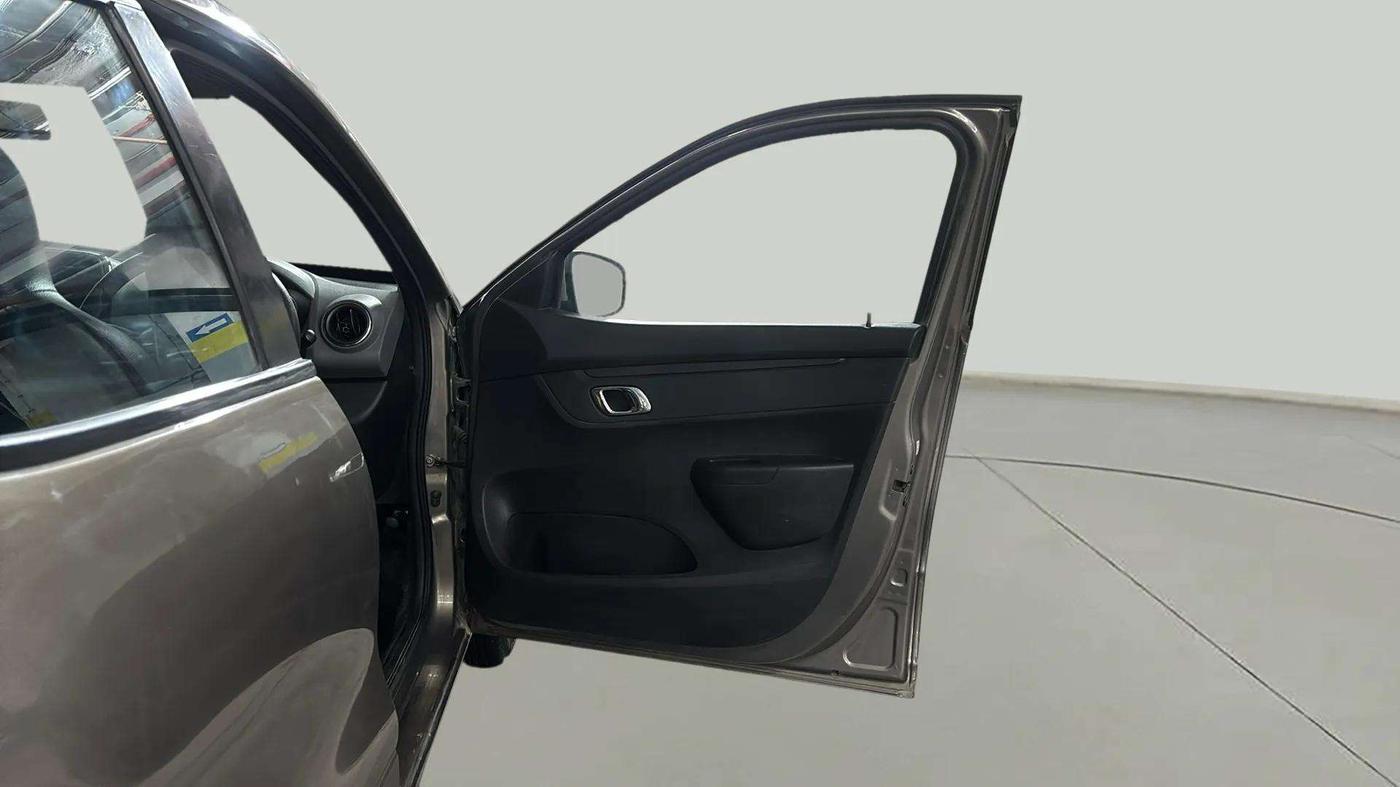 2019 Renault Kwid RXT 1.0 (O), Petrol, Manual, 36,050 km, RHS Front Door