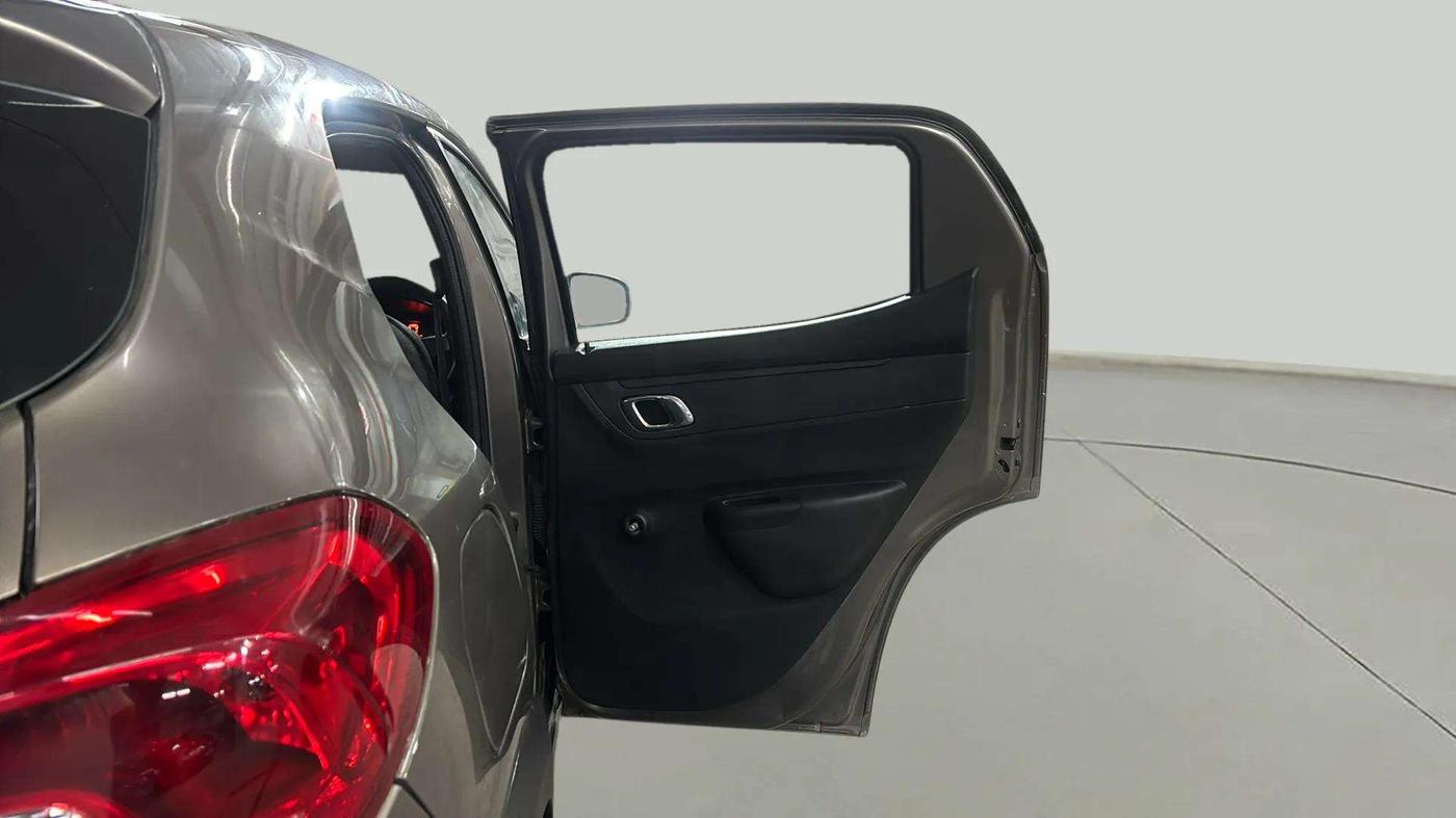 2019 Renault Kwid RXT 1.0 (O), Petrol, Manual, 36,050 km, RHS Rear Door
