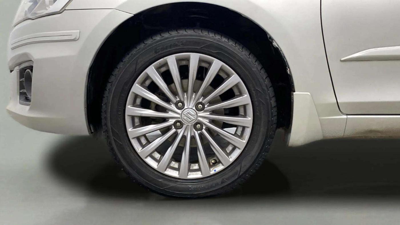 2017 Maruti Ciaz ALPHA 1.4 PETROL, Petrol, Manual, 83,587 km, Left Front Wheel