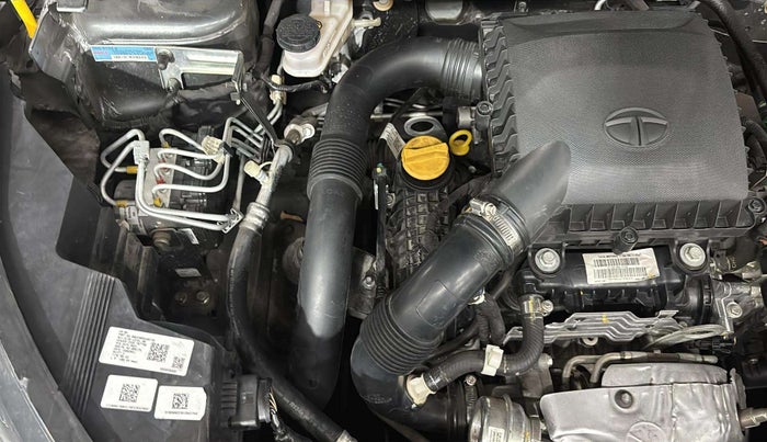 2021 Tata NEXON XZA PLUS SUNROOF PETROL, Petrol, Automatic, 8,863 km, Engine View - Right