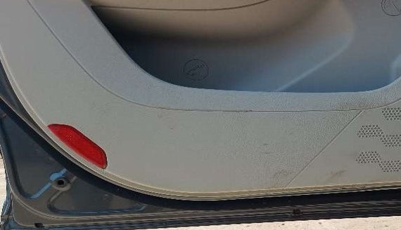 2021 Tata NEXON XZA PLUS SUNROOF PETROL, Petrol, Automatic, 8,863 km, Front passenger door - Door stopper rubber missing