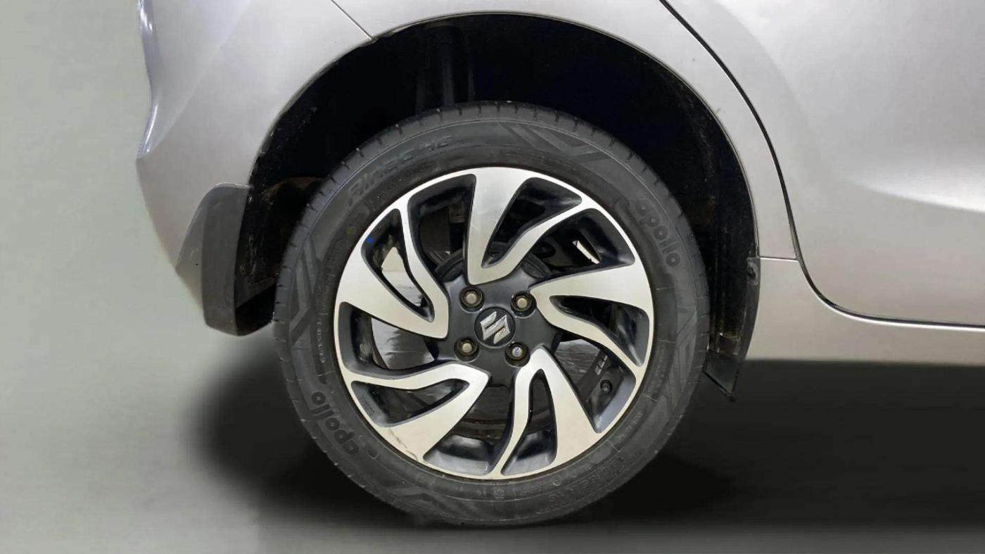 2019 Maruti Baleno ALPHA PETROL 1.2, Petrol, Manual, 37,630 km, Right Rear Wheel
