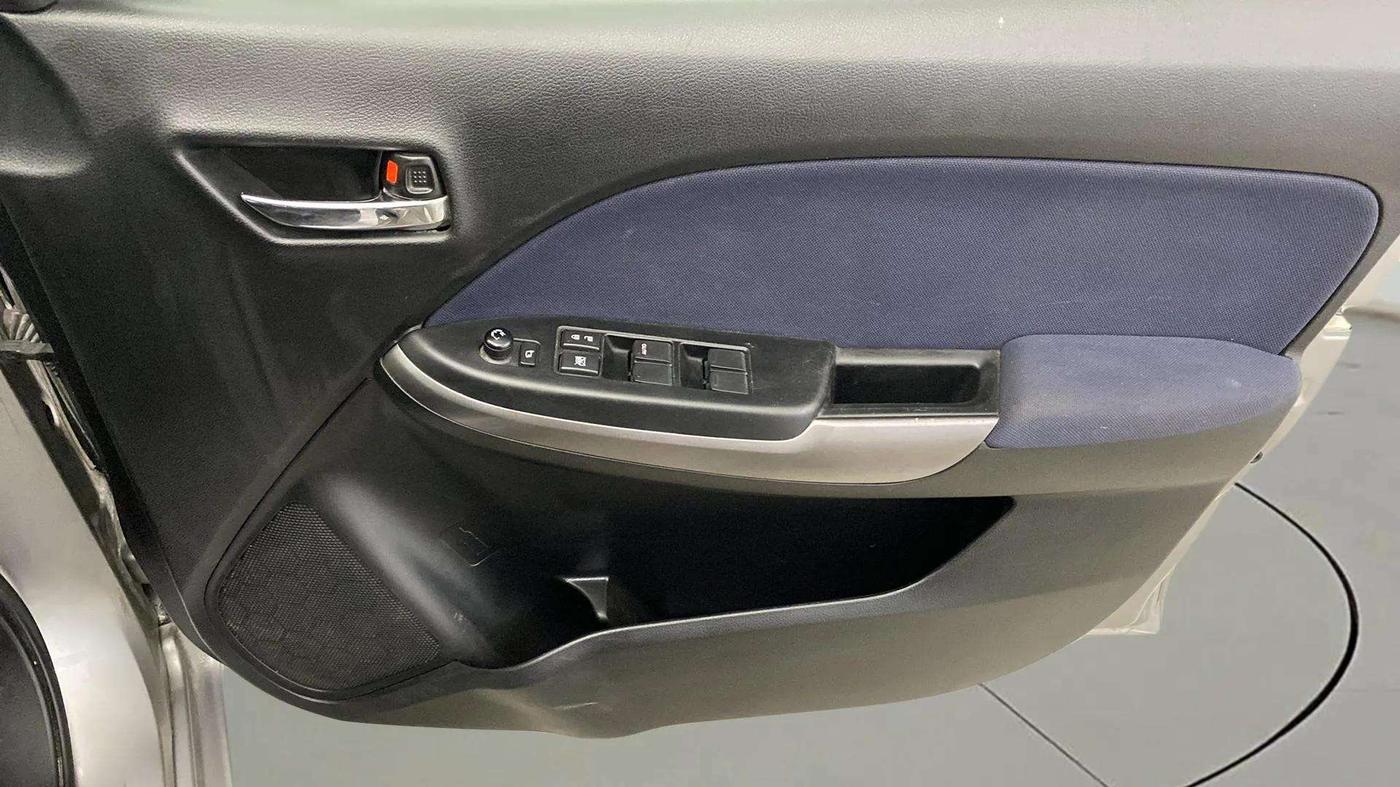2019 Maruti Baleno ALPHA PETROL 1.2, Petrol, Manual, 37,630 km, Driver Side Door Panels Control