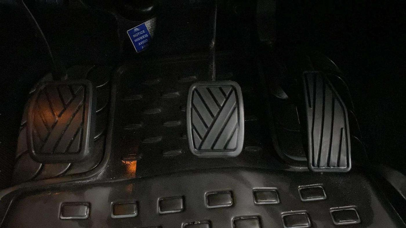 2019 Maruti Baleno ALPHA PETROL 1.2, Petrol, Manual, 37,630 km, Pedals