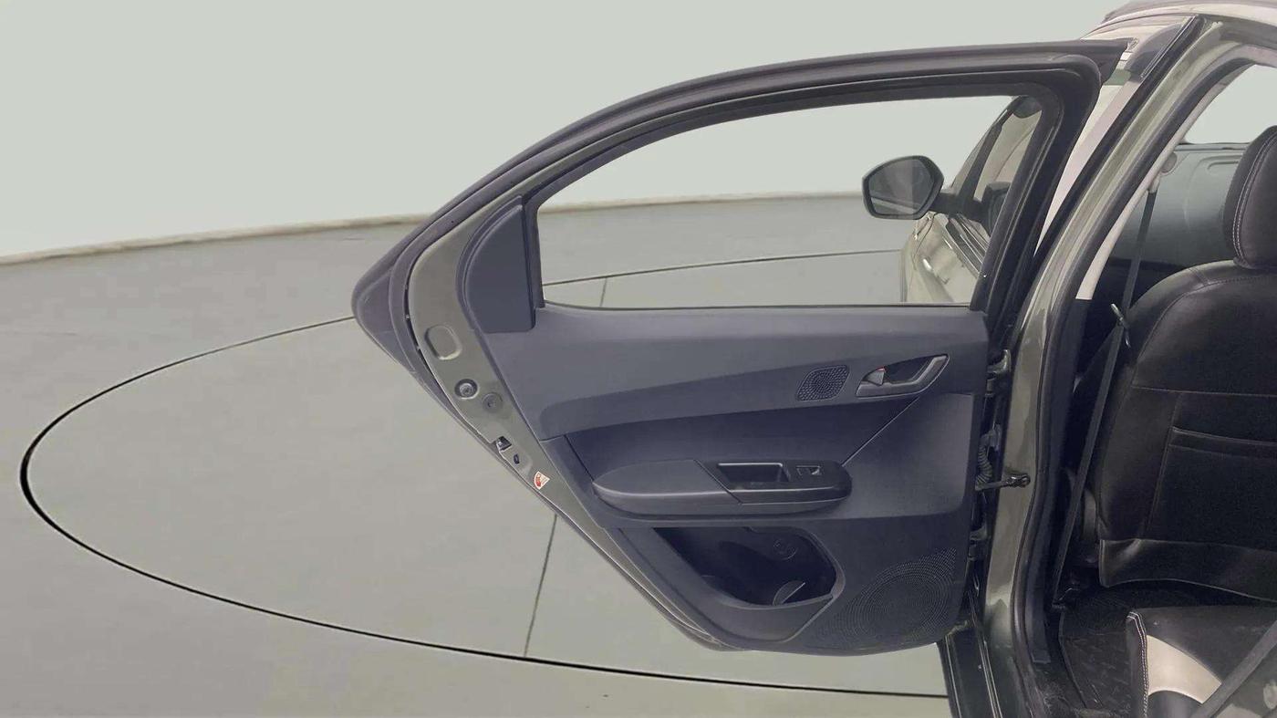 2022 Tata TIAGO NRG XZ AMT, Petrol, Automatic, 29,514 km, LHS Rear Door