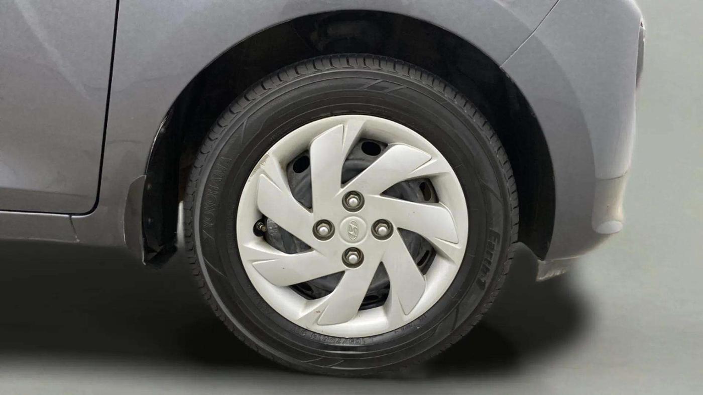 2020 Hyundai NEW SANTRO SPORTZ CNG, CNG, Manual, 87,558 km, Right Front Wheel