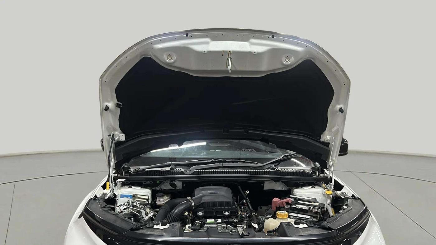2024 Tata NEXON PURE SUNROOF 1.2 PETROL, Petrol, Manual, 3,828 km, Open Bonet