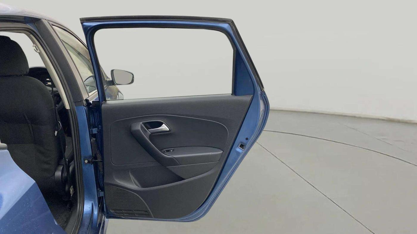 2017 Volkswagen Polo COMFORTLINE 1.2L, Petrol, Manual, 94,000 km, RHS Rear Door