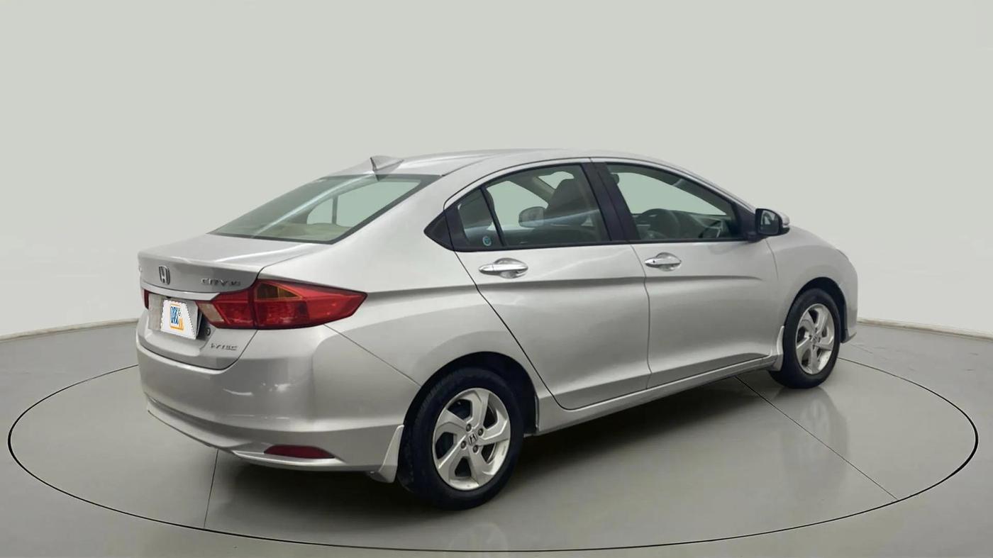 2016 Honda City 1.5L I-VTEC V MT, CNG, Manual, 65,424 km, Right Back Diagonal