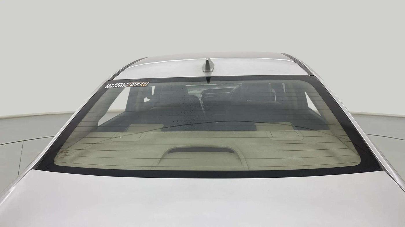 2016 Honda City 1.5L I-VTEC V MT, CNG, Manual, 65,424 km, Rear Windshield