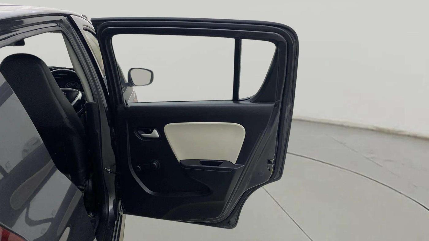 2021 Maruti Alto VXI PLUS, Petrol, Manual, 18,159 km, RHS Rear Door