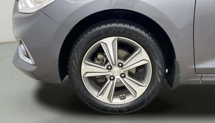 2017 Hyundai Verna 1.6 VTVT SX (O) AT, Petrol, Automatic, 37,334 km, Left Front Wheel