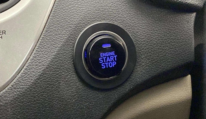 2017 Hyundai Verna 1.6 VTVT SX (O) AT, Petrol, Automatic, 37,334 km, Keyless Start/ Stop Button