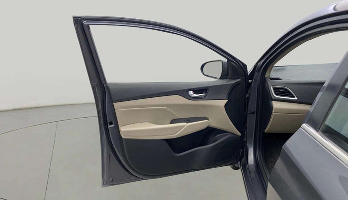 2017 Hyundai Verna 1.6 VTVT SX (O) AT, Petrol, Automatic, 37,334 km, LHS Front Door