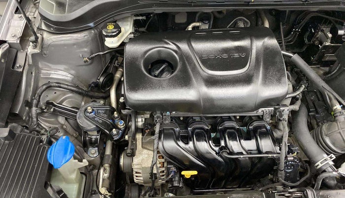 2017 Hyundai Verna 1.6 VTVT SX (O) AT, Petrol, Automatic, 37,334 km, Engine View - Right