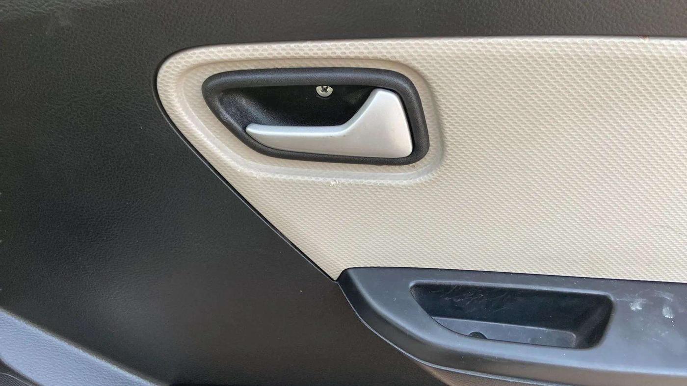 2020 Maruti Alto LXI, Petrol, Manual, 23,444 km, Driver Side Door Panels Control