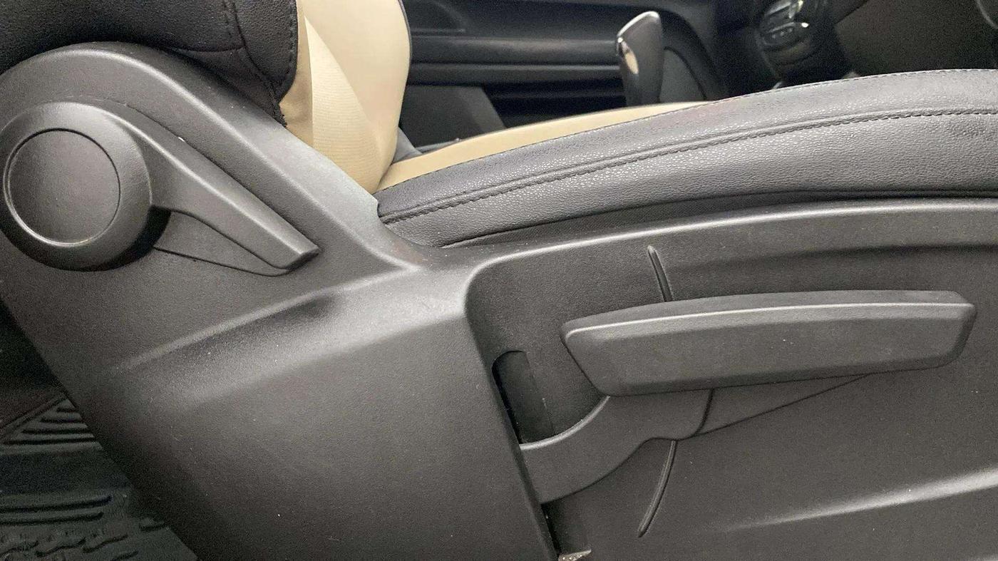 2022 Tata PUNCH CREATIVE 1.2 AMT KAZIRANGA EDITION , Petrol, Automatic, 66,530 km, Driver Side Adjustment Panel