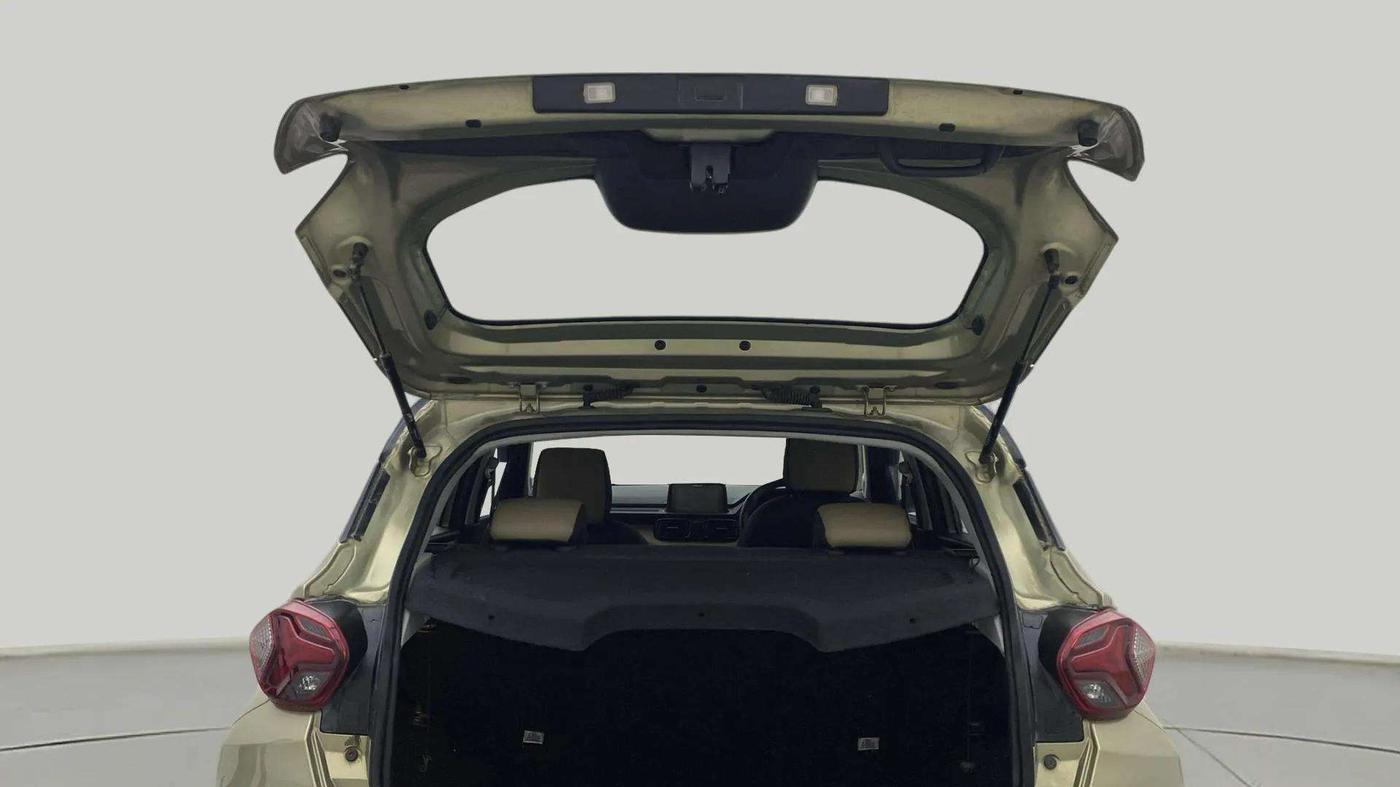 2022 Tata PUNCH CREATIVE 1.2 AMT KAZIRANGA EDITION , Petrol, Automatic, 66,530 km, Boot Door Open