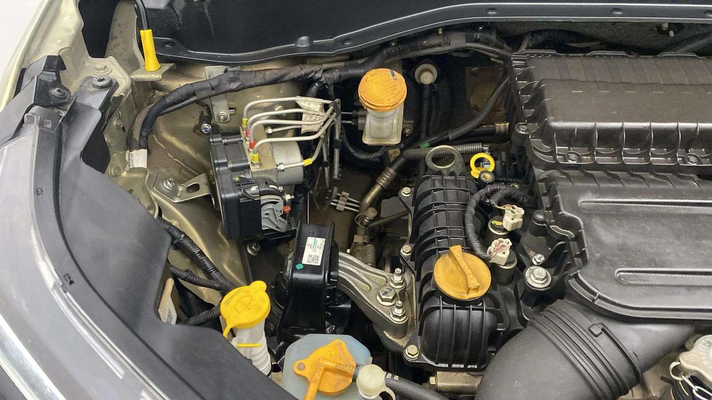 2022 Tata PUNCH CREATIVE 1.2 AMT KAZIRANGA EDITION , Petrol, Automatic, 66,530 km, Engine View - Right