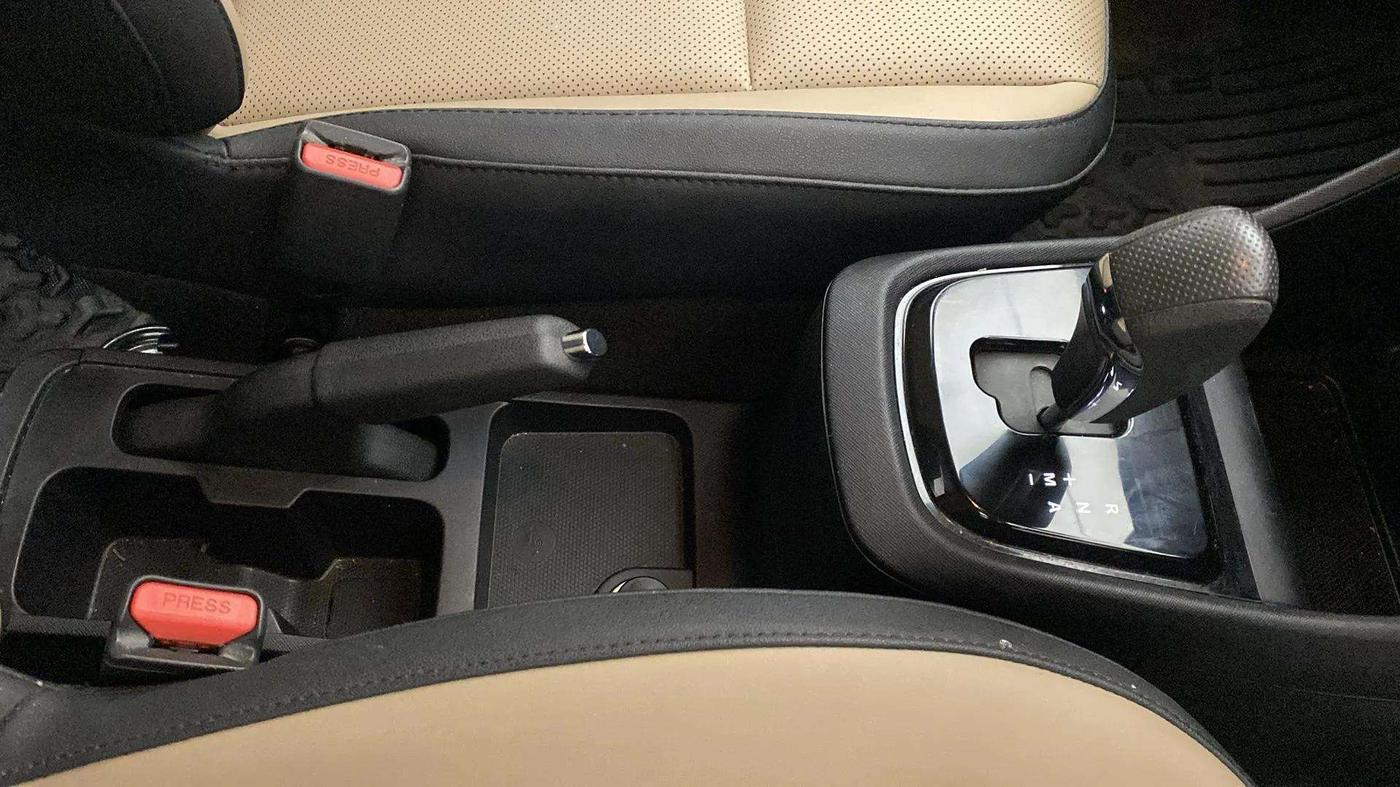 2022 Tata PUNCH CREATIVE 1.2 AMT KAZIRANGA EDITION , Petrol, Automatic, 66,530 km, Gear Lever