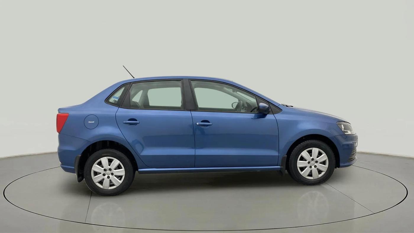 2017 Volkswagen Ameo TRENDLINE 1.5L, Diesel, Manual, 48,196 km, Right Side View