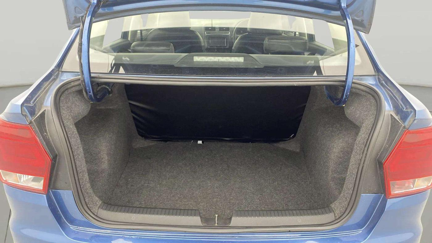 2017 Volkswagen Ameo TRENDLINE 1.5L, Diesel, Manual, 48,196 km, Boot Open Zoomed View