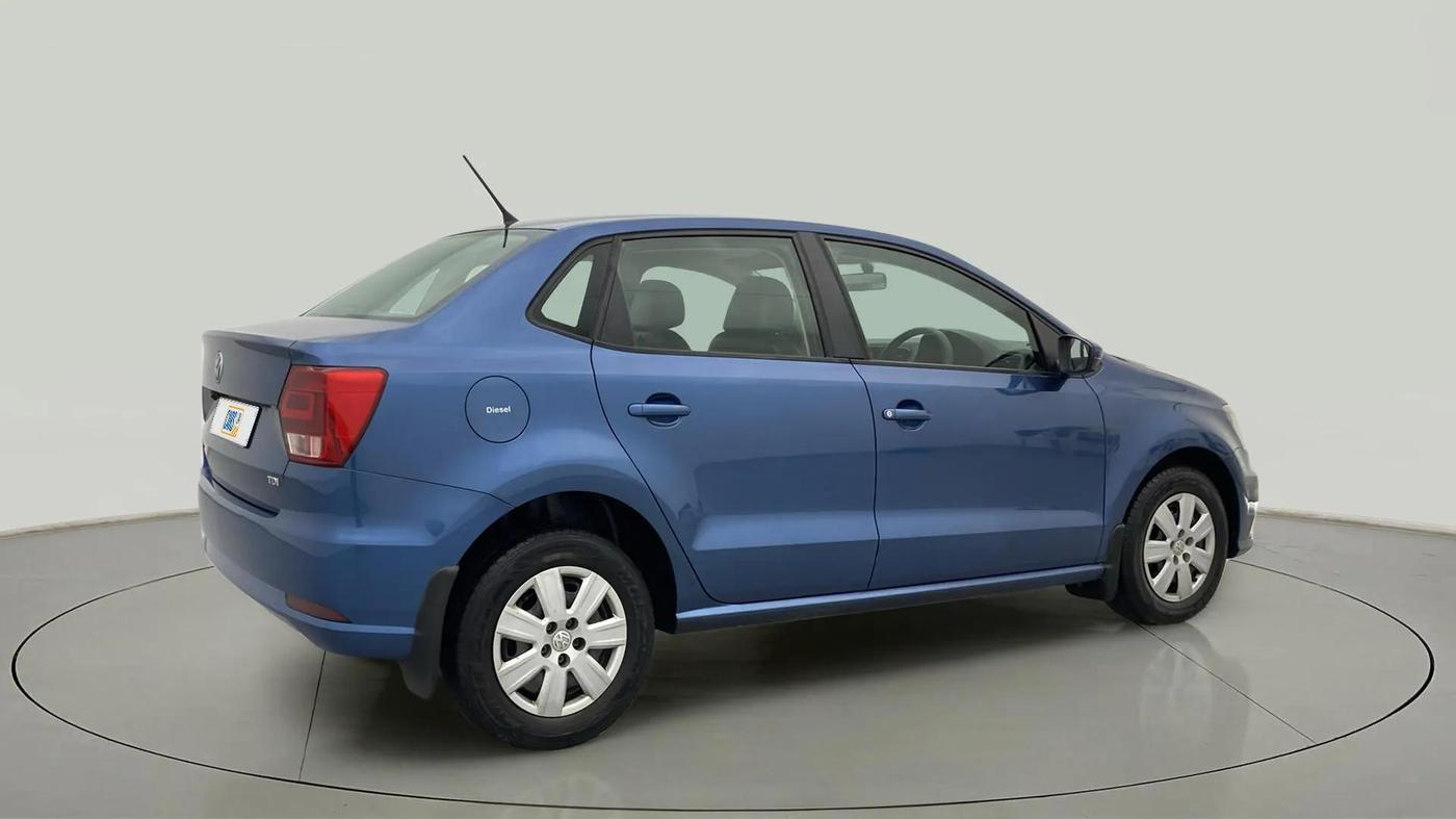 2017 Volkswagen Ameo TRENDLINE 1.5L, Diesel, Manual, 48,196 km, Right Back Diagonal